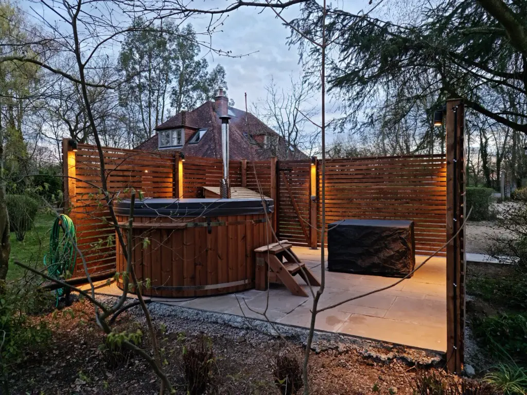 693d621d f9a0 4206 92e2 5493ef88cbac.jpg