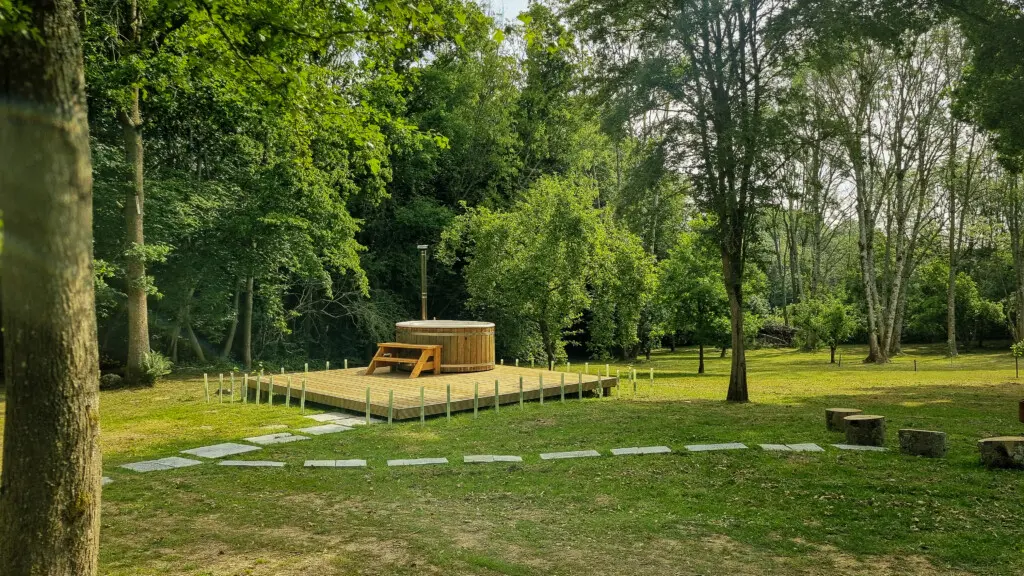 38327070 cff3 4811 b5fe f55745543ff4.jpg