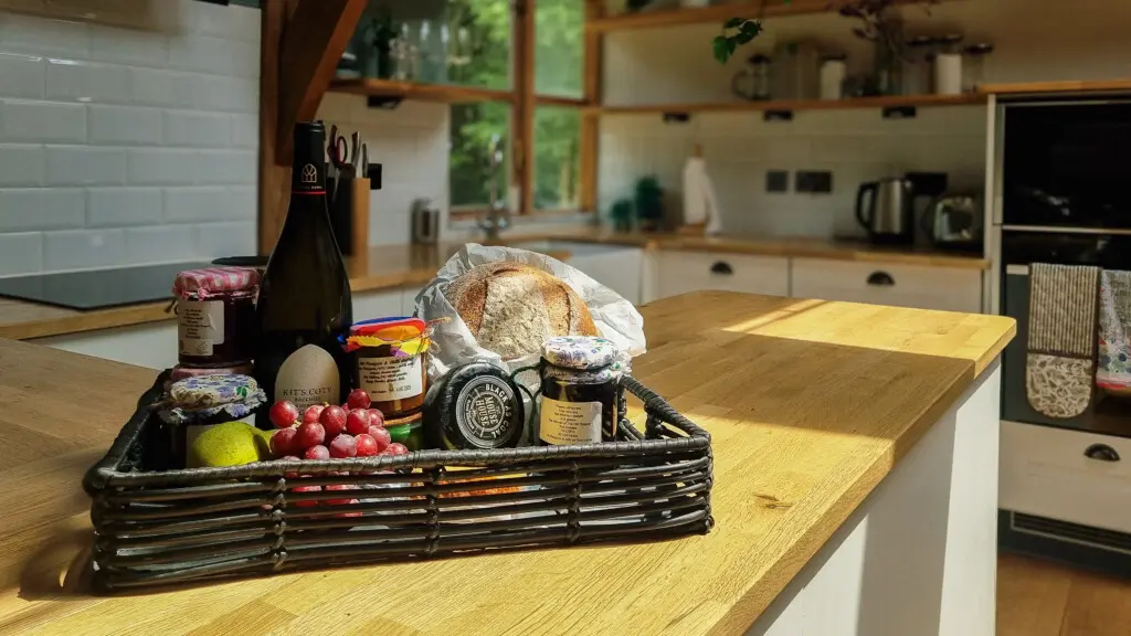 3cf5b5db d157 423c b03a e204d3b4516d.jpg